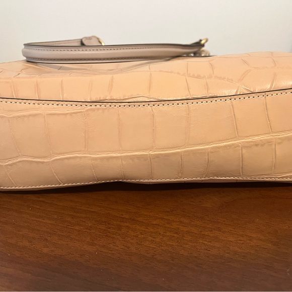 Coach Mini Carryall Bag - Picture 7 of 8